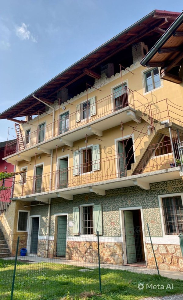 appartamento in vendita a Castelletto sopra Ticino