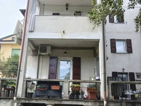 appartamento in vendita a Castelletto sopra Ticino