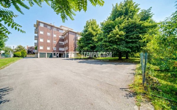 appartamento in vendita a Castelletto sopra Ticino
