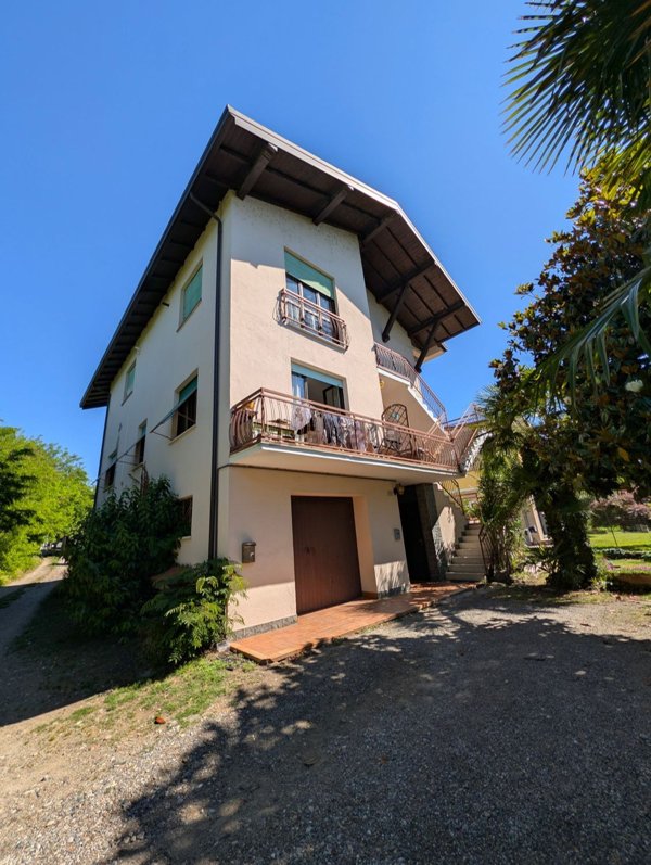 appartamento in vendita a Castelletto sopra Ticino