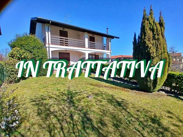 casa indipendente in vendita a Castelletto sopra Ticino in zona Landa