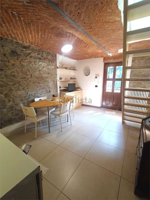 appartamento in vendita a Castelletto sopra Ticino