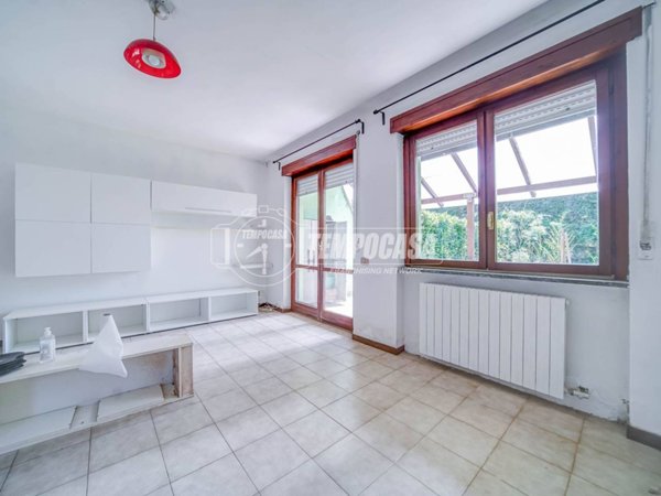 appartamento in vendita a Castelletto sopra Ticino