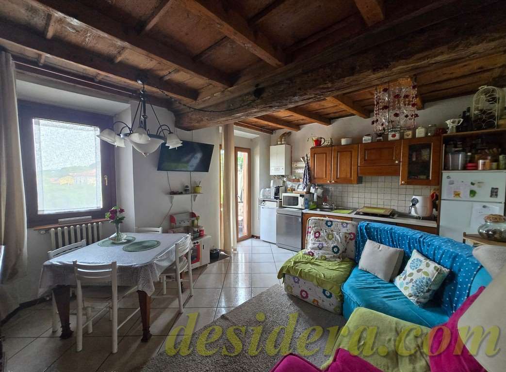 appartamento in vendita a Castelletto sopra Ticino