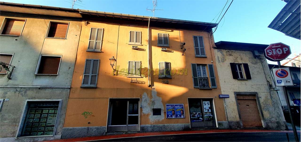 appartamento in vendita a Castelletto sopra Ticino