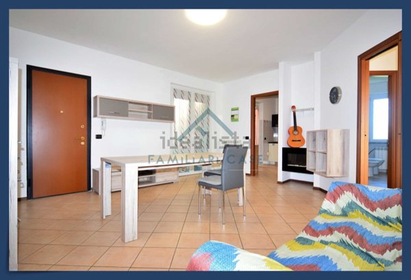 appartamento in vendita a Castelletto sopra Ticino