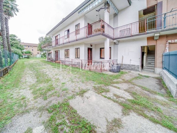 appartamento in vendita a Castelletto sopra Ticino