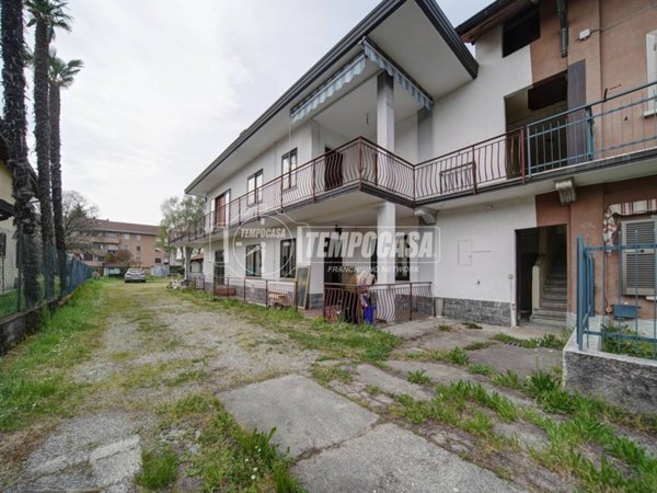 appartamento in vendita a Castelletto sopra Ticino
