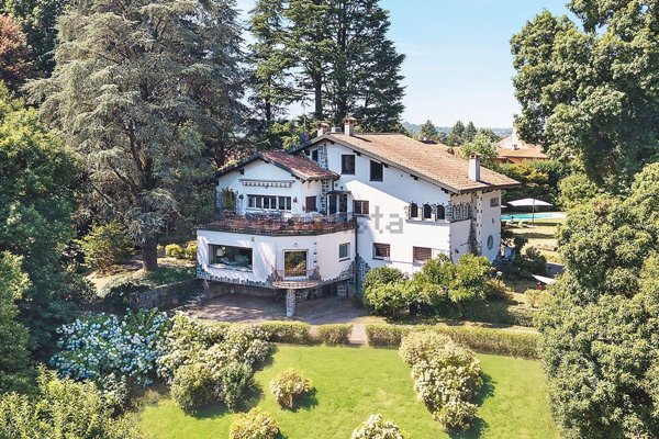 casa indipendente in vendita a Castelletto sopra Ticino