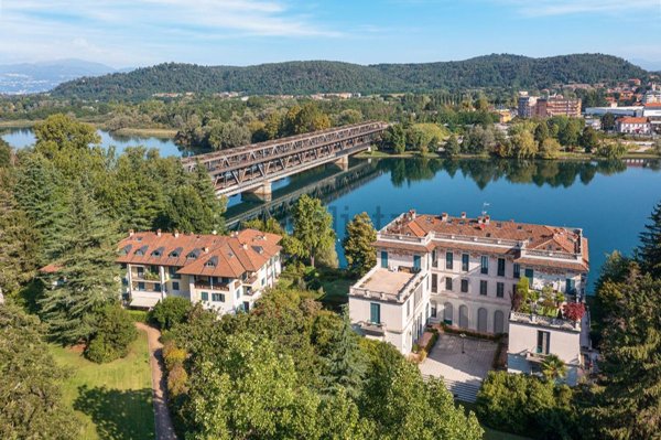 appartamento in vendita a Castelletto sopra Ticino