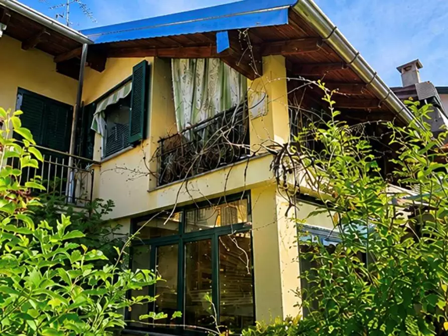 casa indipendente in vendita a Castelletto sopra Ticino