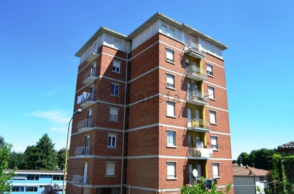 appartamento in vendita a Castelletto sopra Ticino