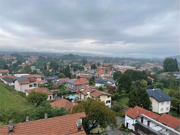 appartamento in vendita a Castelletto sopra Ticino