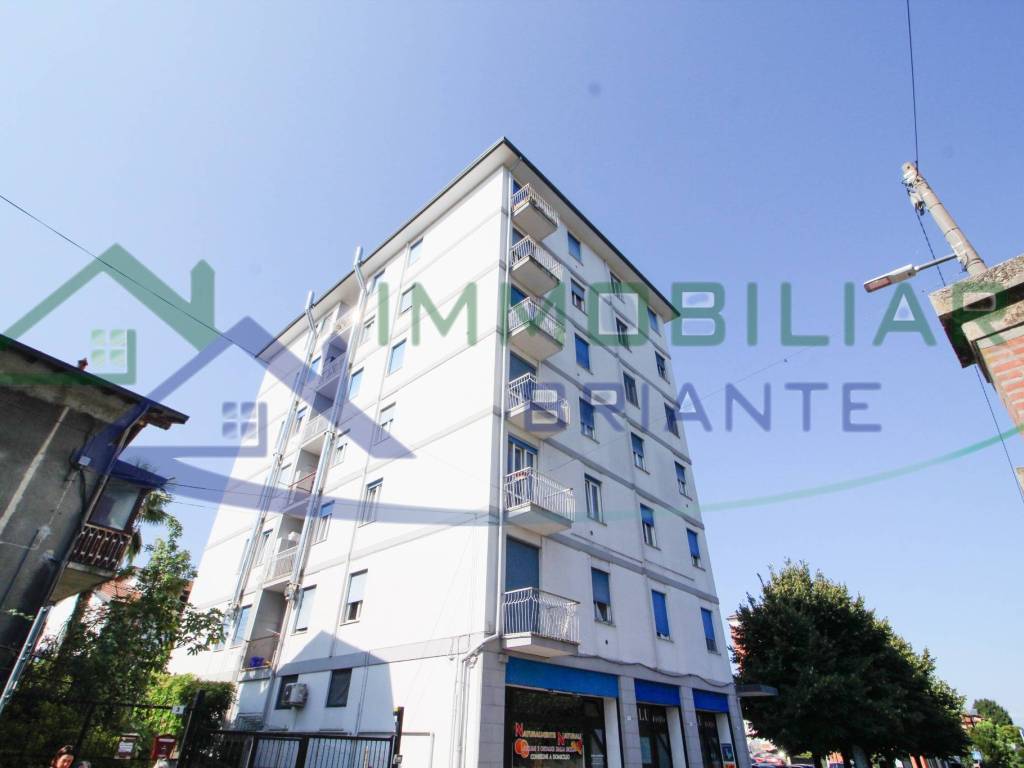 appartamento in vendita a Castelletto sopra Ticino
