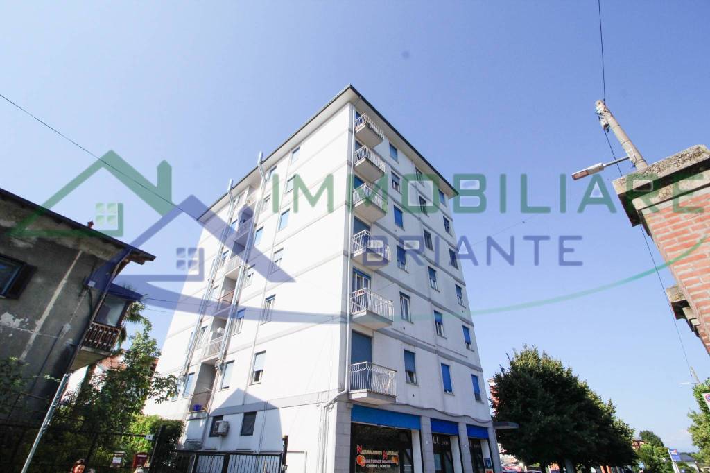appartamento in vendita a Castelletto sopra Ticino