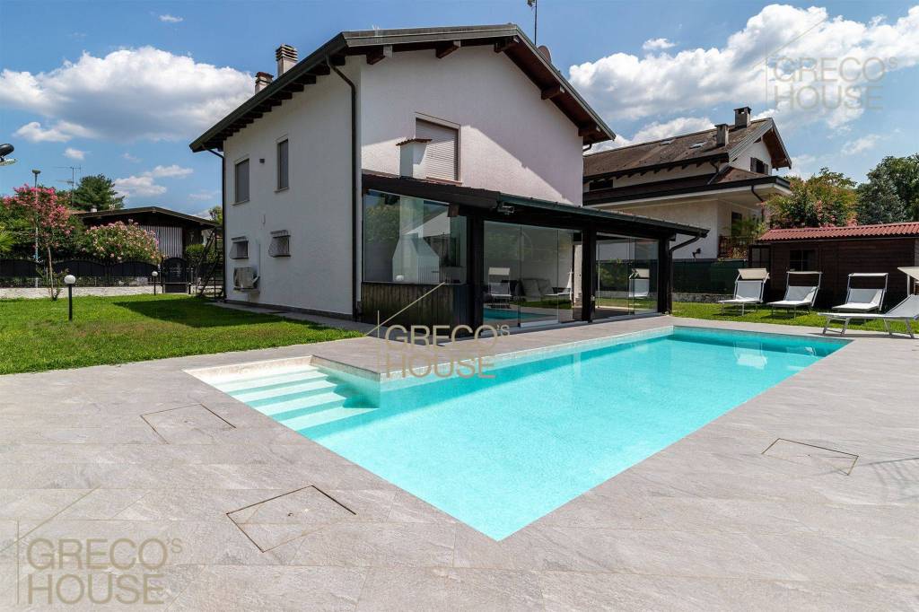 casa indipendente in vendita a Castelletto sopra Ticino