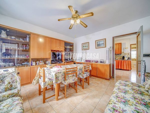 casa indipendente in vendita a Castelletto sopra Ticino
