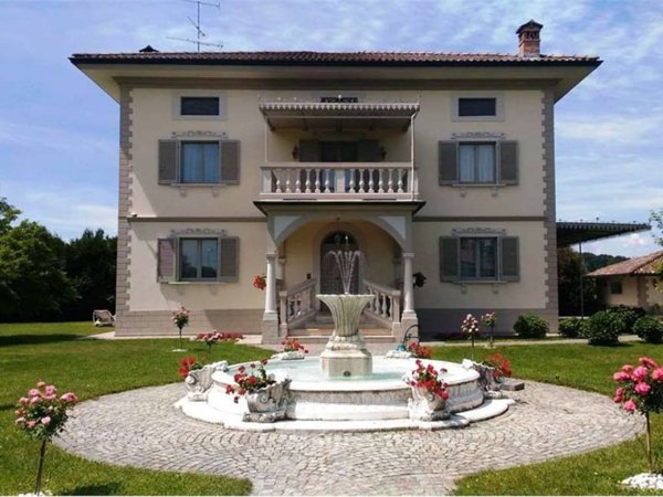 casa indipendente in vendita a Cavaglietto
