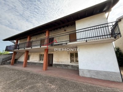 casa indipendente in vendita a Cavaglietto