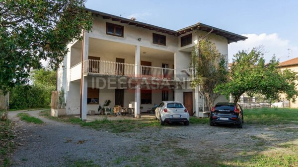 casa indipendente in vendita a Cavaglietto