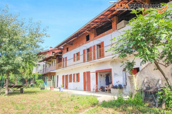 casa indipendente in vendita a Cavaglietto
