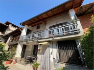casa indipendente in vendita a Cavaglio d'Agogna