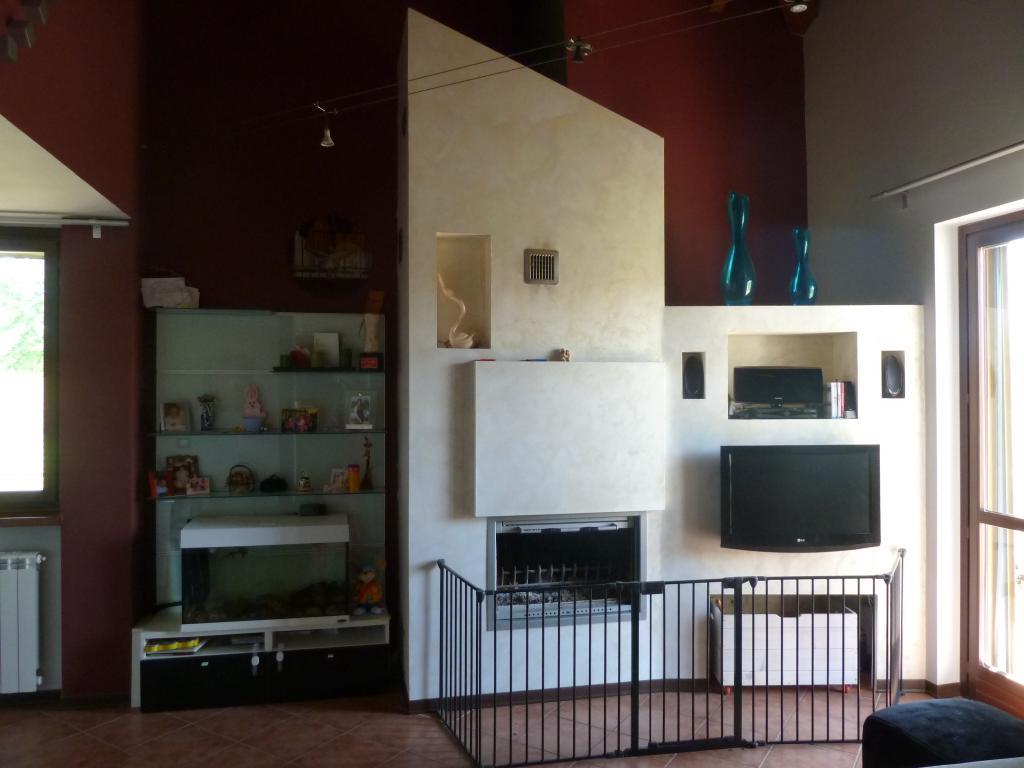 casa indipendente in vendita a Cavaglio d'Agogna