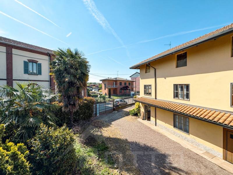 casa indipendente in vendita a Cavaglio d'Agogna
