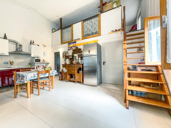 casa indipendente in vendita a Cavaglio d'Agogna