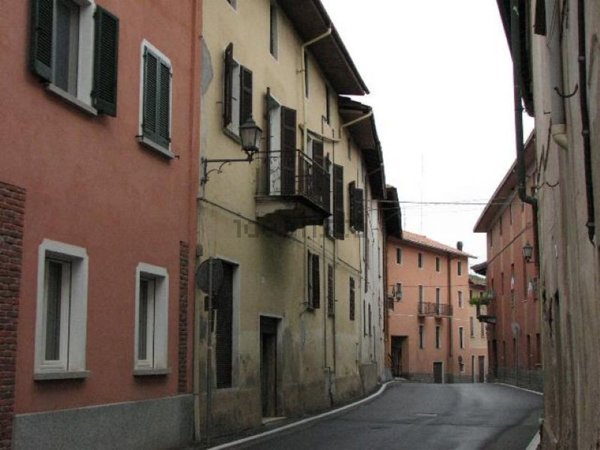 casa indipendente in vendita a Cavaglio d'Agogna