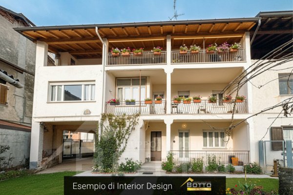 casa indipendente in vendita a Cavaglio d'Agogna