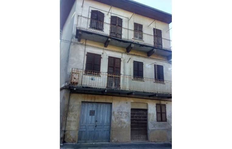 casa indipendente in vendita a Cavallirio