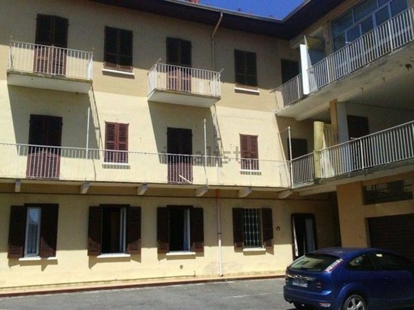 casa indipendente in vendita a Cavallirio