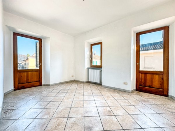 casa indipendente in vendita a Cavallirio