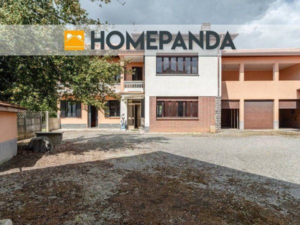 casa indipendente in vendita a Cavallirio