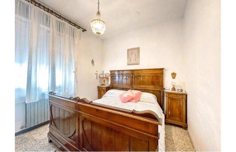 casa indipendente in vendita a Cavallirio in zona Polera