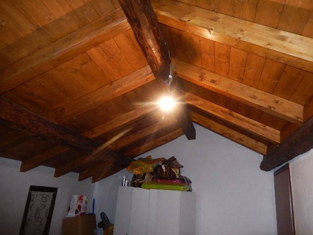 casa indipendente in vendita a Cerano