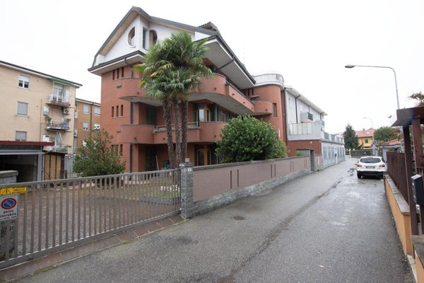 casa indipendente in vendita a Cerano
