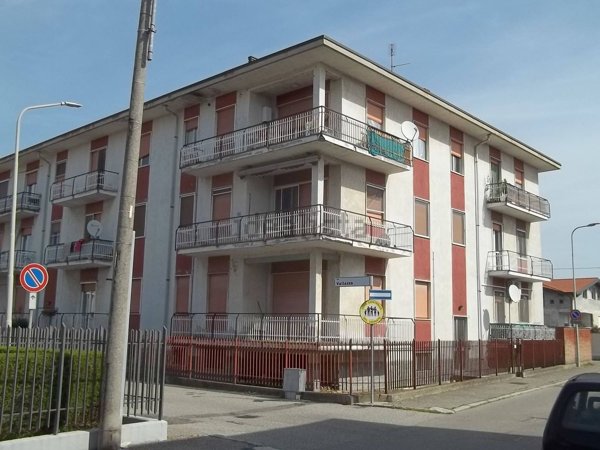 appartamento in vendita a Cerano