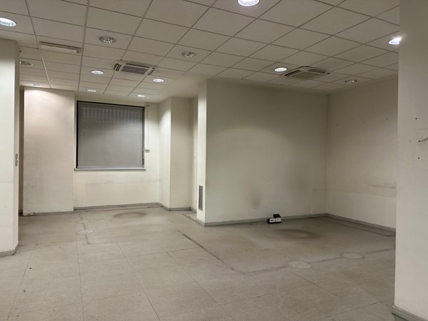 ufficio in vendita a Cerano