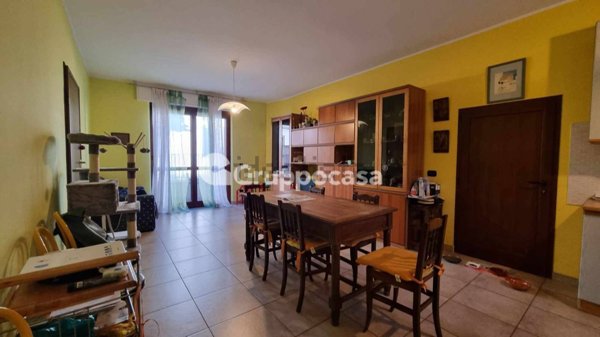 casa indipendente in vendita a Cerano