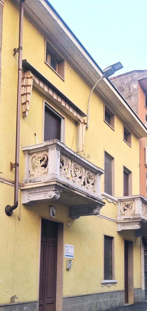 casa indipendente in vendita a Cerano