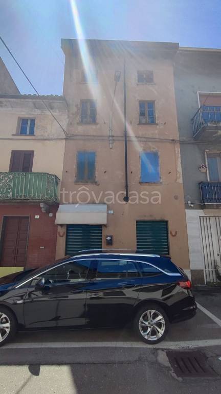 casa indipendente in vendita a Cerano