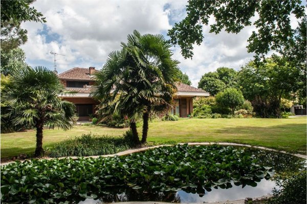 casa indipendente in vendita a Cerano