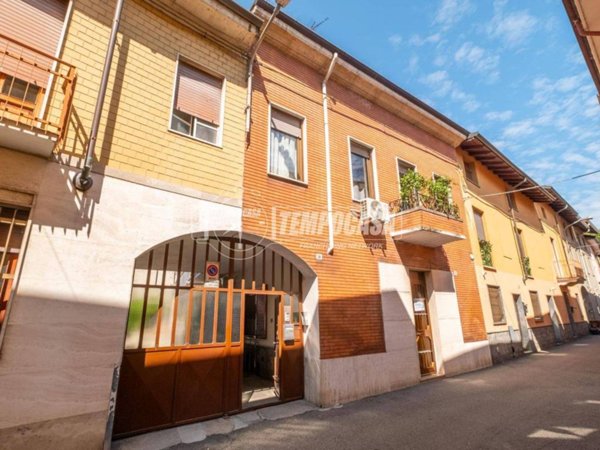 casa indipendente in vendita a Cerano