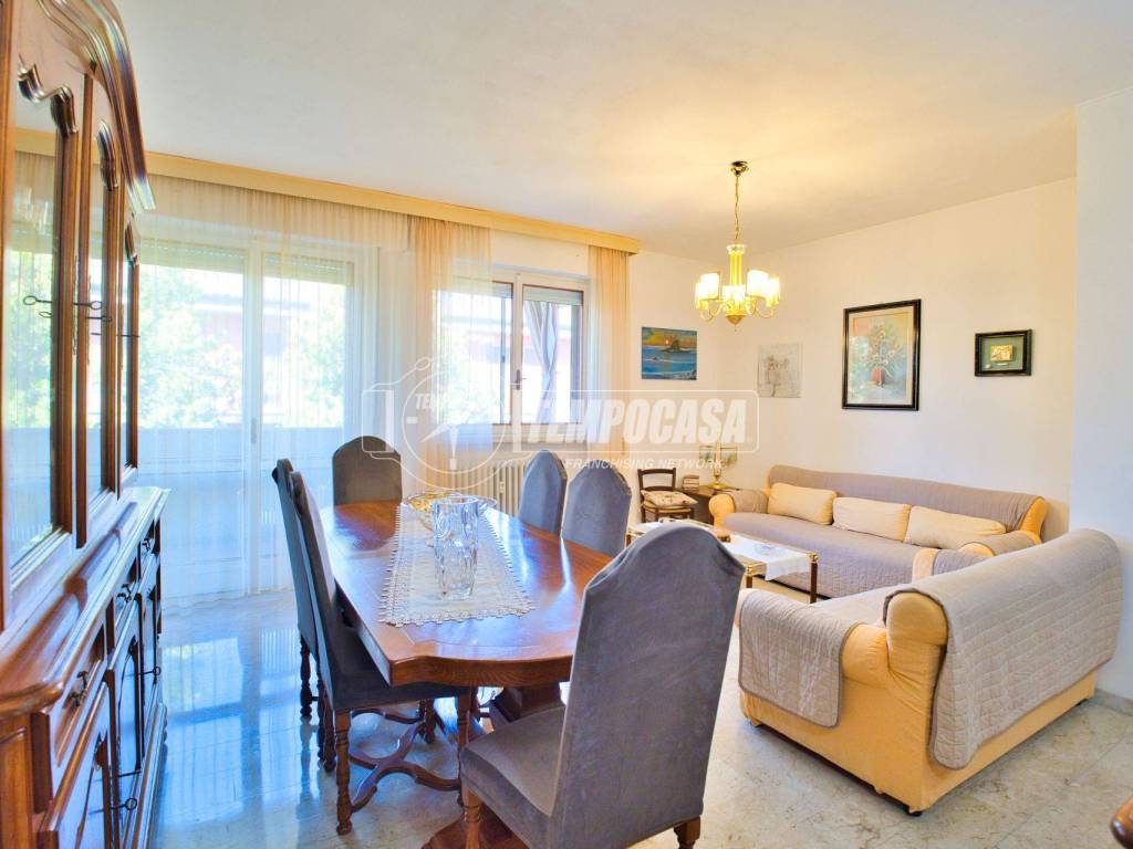 appartamento in vendita a Cerano