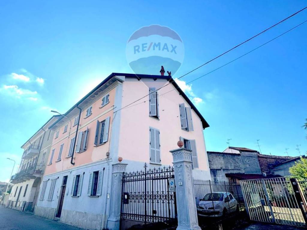 casa indipendente in vendita a Cerano