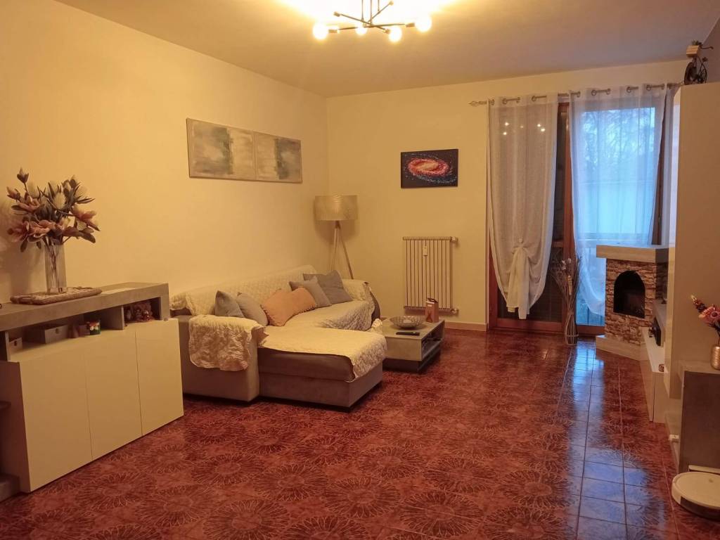 appartamento in vendita a Cerano