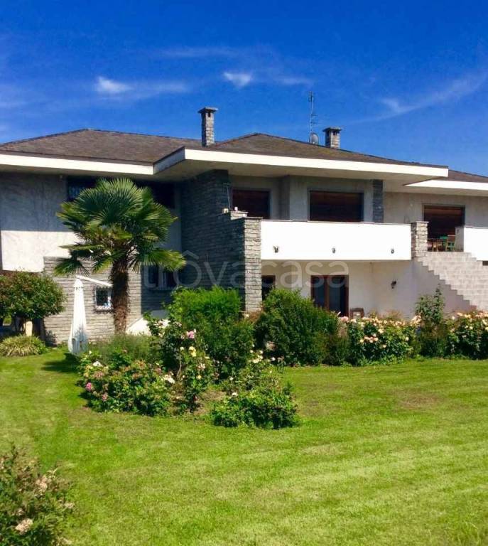 appartamento in vendita a Cerano