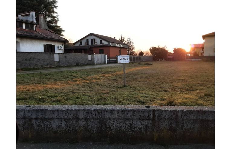 terreno edificabile in vendita a Cerano